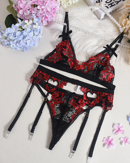 Sexy Embroidered Lace Heart Cut-Out Lingerie Set