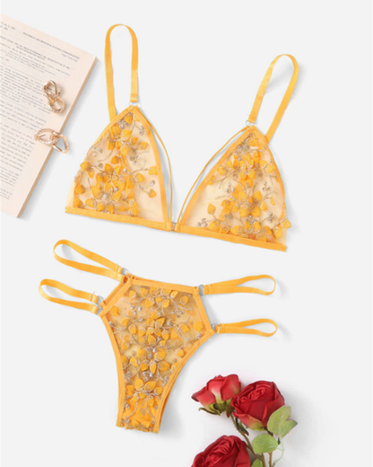 Sexy 3D Floral Embroidery Bra Set
