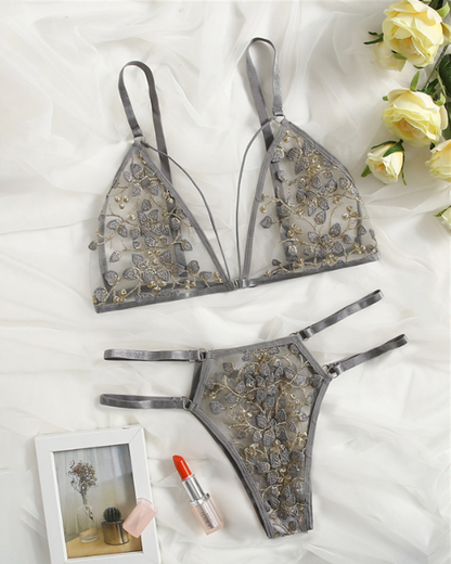 Sexy 3D Floral Embroidery Bra Set