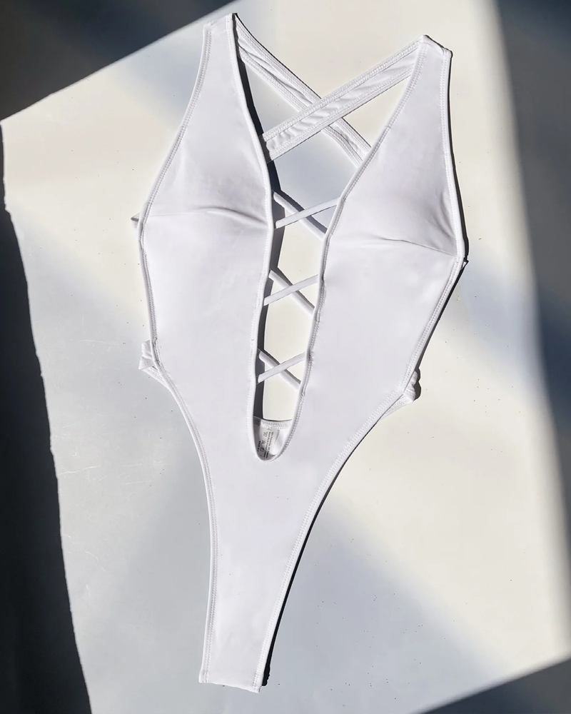 Sexy Lace-up Backless Solid Color One-Piece Bikini